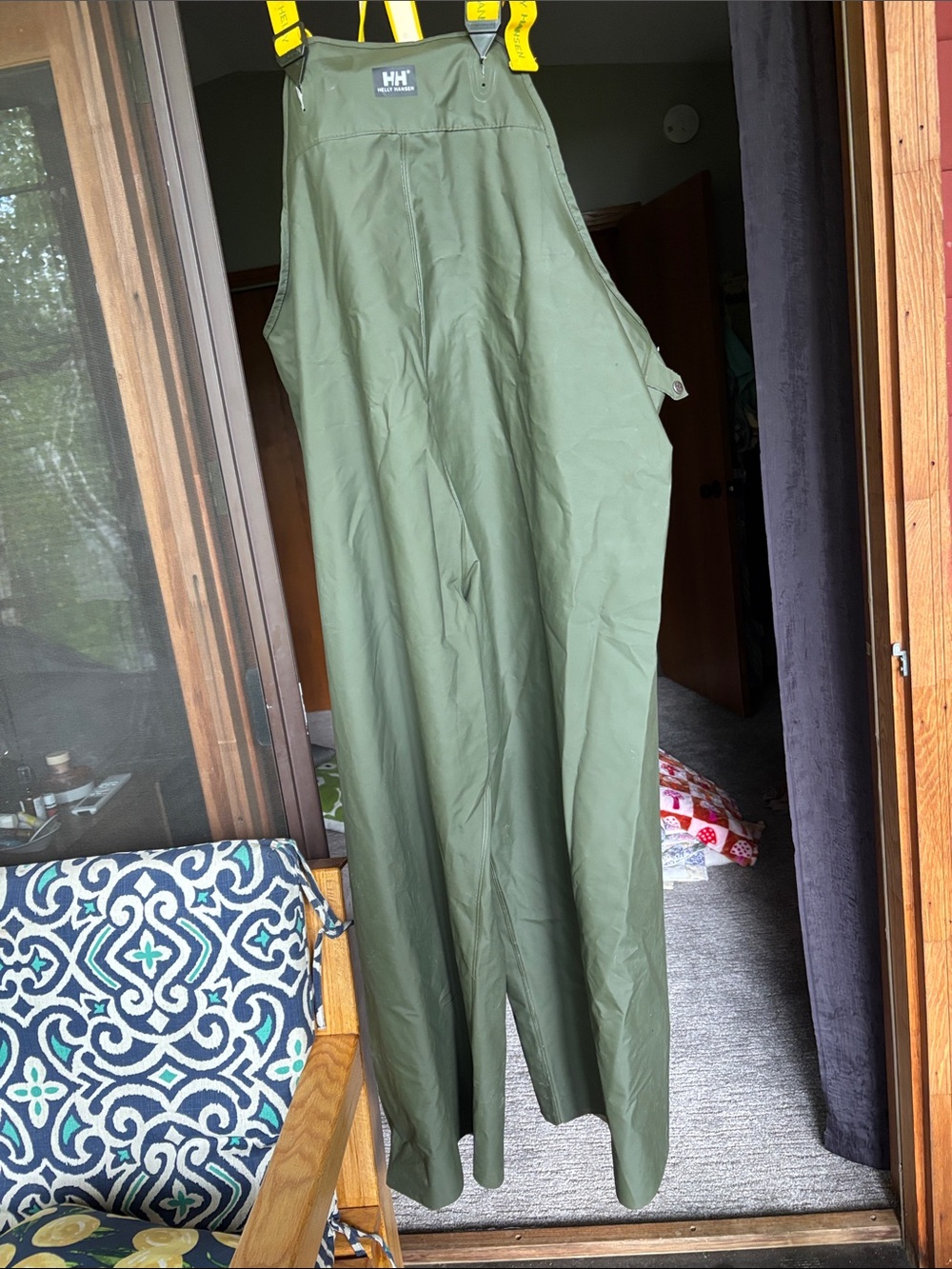 Men's Pants Subcategory Inference - Picture 2 of 5